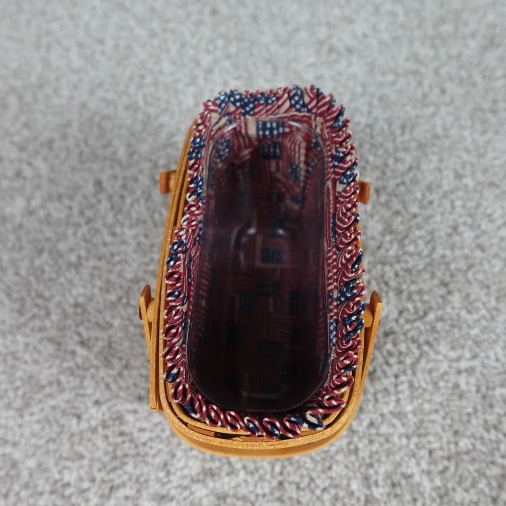 Longaberger‎ 2002 Collectors Club Miniature Flag Basket Red White Blue Patriotic